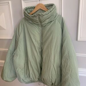 PrettyLittleThing Sage Green Puffer Jacket – Size US 8